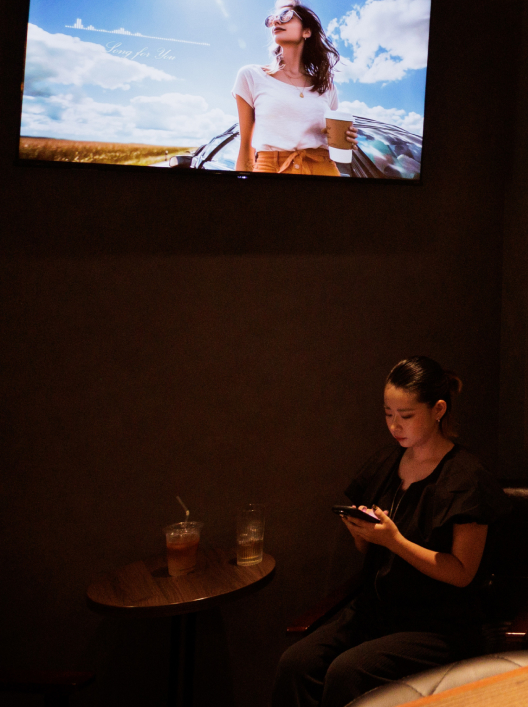 お酒もカラオケも気取らず楽しむ夜